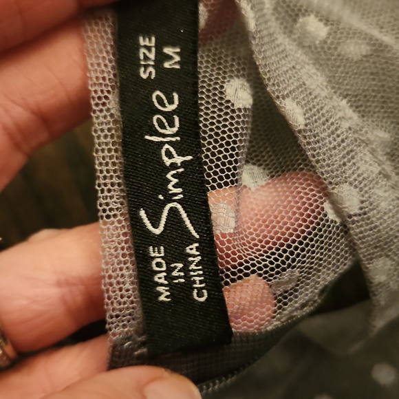 Velvet and Lace Midi Dress - Picture 6 of 6